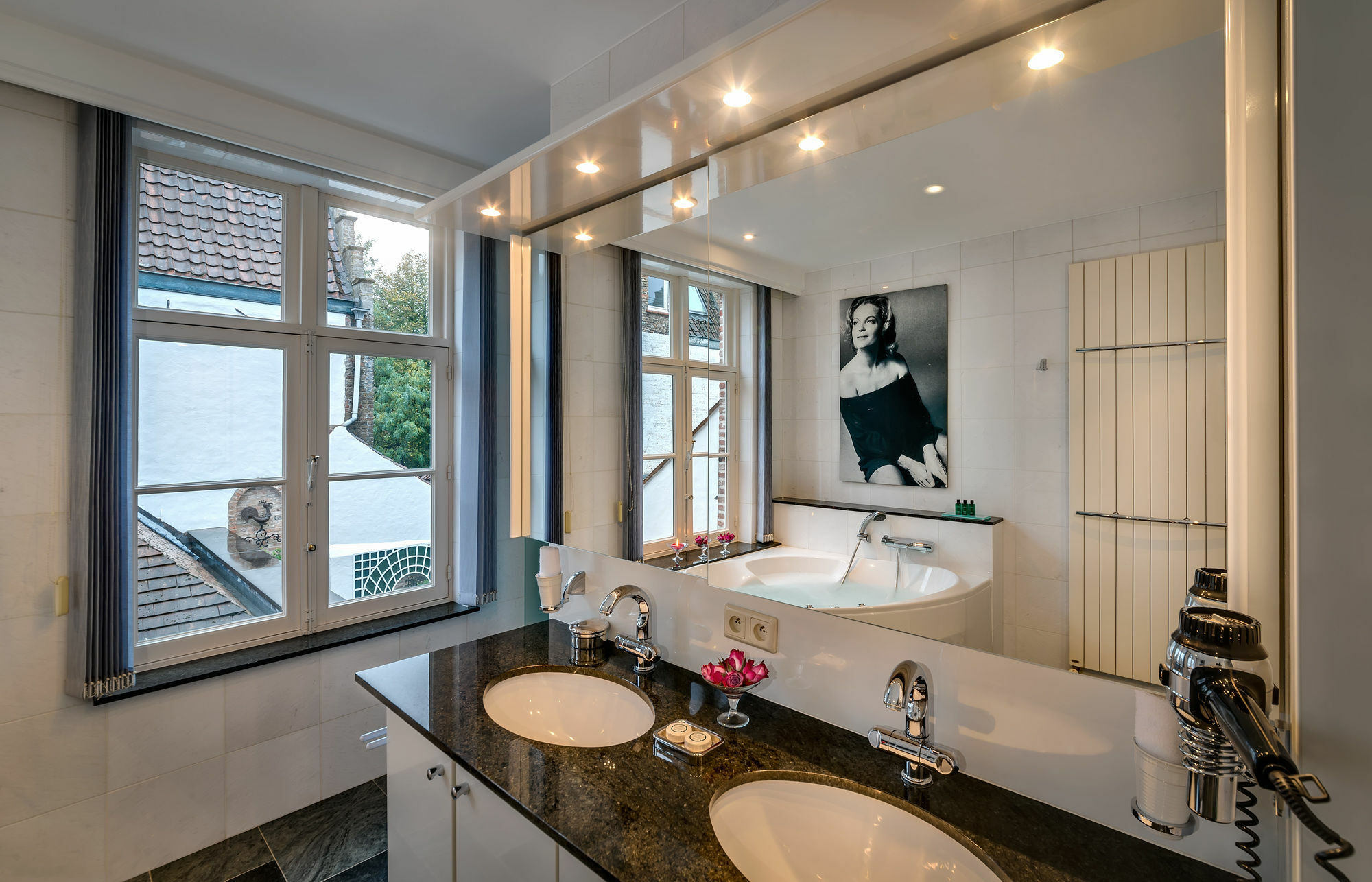 Canalside House - Luxury Guesthouse Bruges Exterior photo